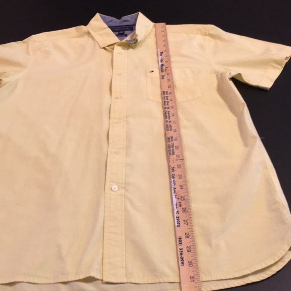 Men’s Tommy Hilfiger button down yellow shirt. - Picture 4 of 5